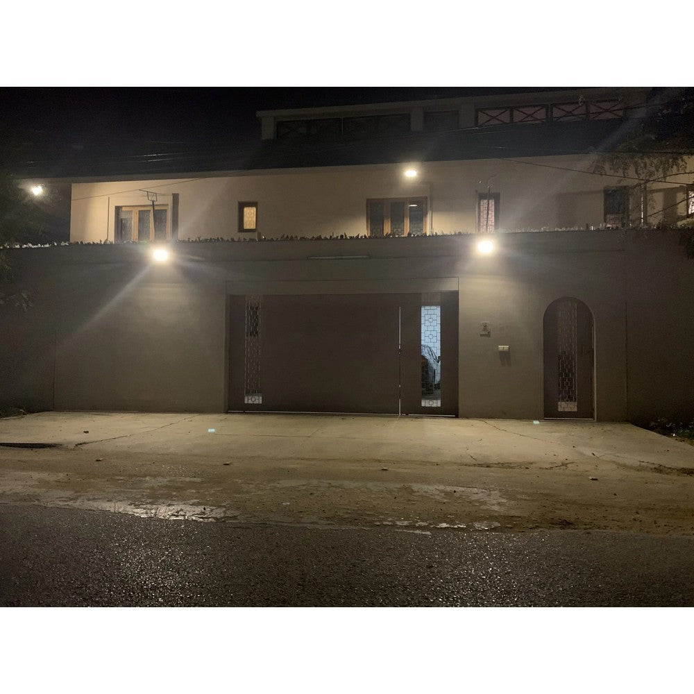 200W SOLAR FLOOD LIGHT